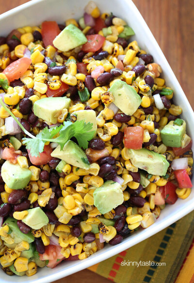 Southwestern Black Bean Salad – makes a great lunch or side dish OR you can serve this as an appetizer with chips! Smart Points: 2 Calories: 80 per half cup!