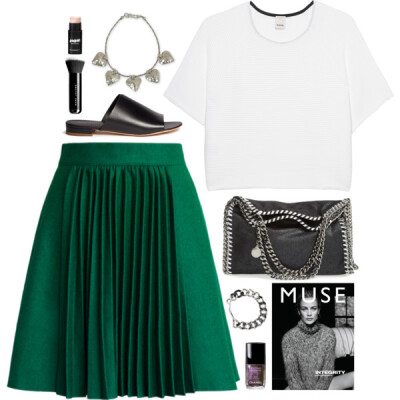 A fashion look from August 2016 featuring white crop top, pleated skirt and black shoes. Browse and shop related looks.