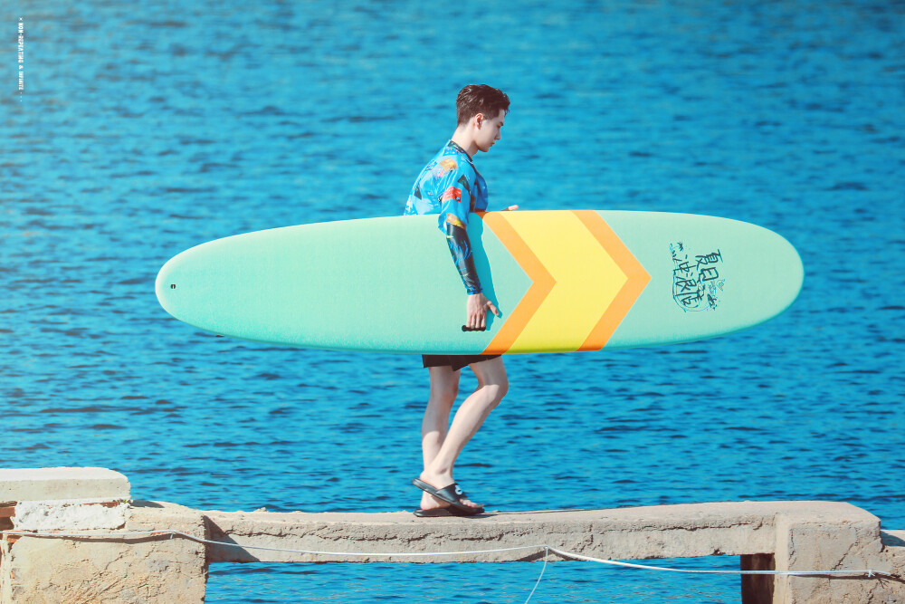 圆周率丨王一博0805