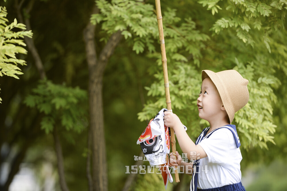 拍儿童也很好玩，夏日的鲤鱼旗。山西太原美食摄影师知止堂15803410604