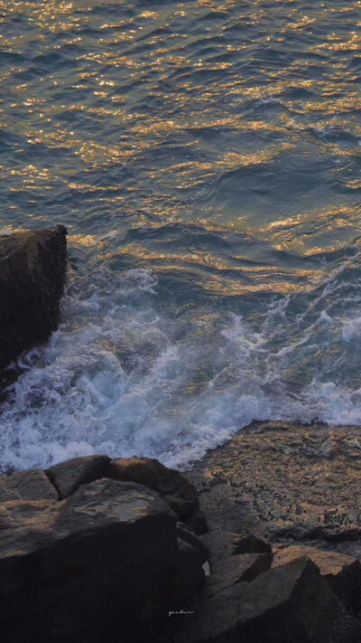 海水壁纸
海浪
晚霞