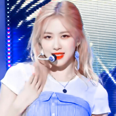 ▫️You don't want to do
▫️rosé朴彩英
▫️原截江纪然
▫️©许淮颂