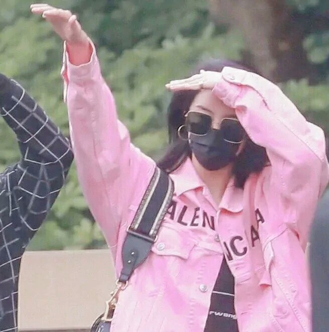 大虞海棠闺蜜头像