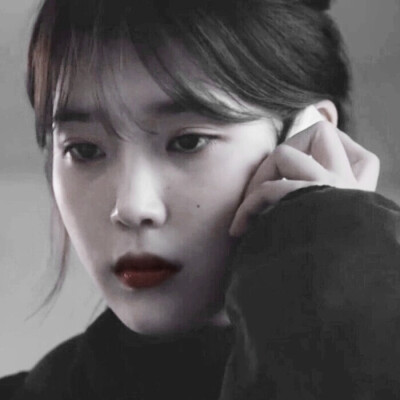 男孩约了女孩十点见面 女孩在出门前带了化妆品和充电器 男孩在出门前删干净了聊天记录 打开了静音免打扰。
/iu/
/原截沉沦_7/
/二传注明dt林惊梦/