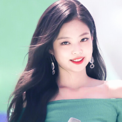 清凉一夏.
#Jennie.
原截-梦羽.