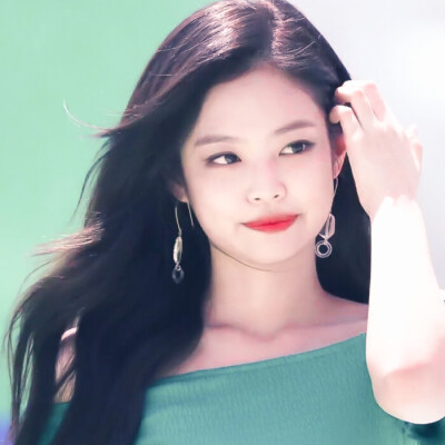 清凉一夏.
#Jennie.
原截-梦羽.