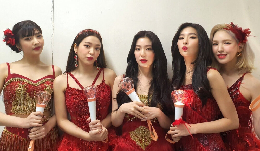 RED VELVET 