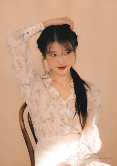 李知恩 iu
cr.黑糖炖鲜奶·