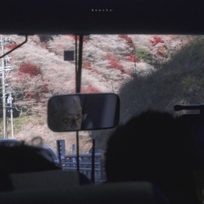 
ᴹᵃʸ ʸᵒᵘ ᵇᵉ ᶠᵃⁱᵗʰᶠᵘˡ ᵗᵒ ʸᵒᵘʳˢᵉˡᶠ, ˡⁱᵛᵉ ᵉᵃʳⁿᵉˢᵗˡʸ ᵃⁿᵈ ˡᵃᵘᵍʰ ᶠʳᵉᵉˡʸ.
原截金智贞