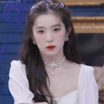 Red Velvet_裴珠泫Irene_
原截江纪然.