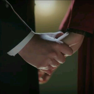 「橙光素材」亲密戏,拥抱,牵手,素质拿图… - 高清图片,堆糖,美图壁纸