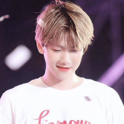 我会在光的国度，再次拥抱你。