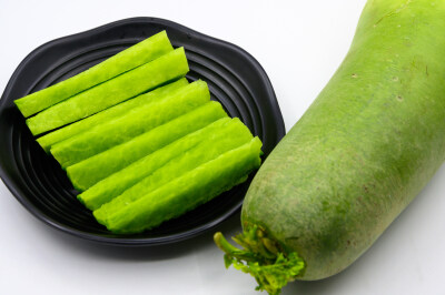 萝卜 青萝卜 植物 农作物 生食 食物 食材 食品 蔬菜 辛辣 清爽 美味 汁液 绿色 青色 低热量 健康食品 有机食品 膳食纤维 营养 绿色食品 食物原料 膳食 减肥 瘦身 开胃 绿皮萝卜 中国萝卜 沙窝萝卜 葛沽萝卜 翘头青…