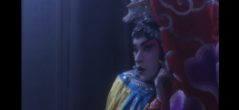 《霸王别姬》
程蝶衣／虞姬
张国荣／哥哥
看哥哥绝色侧颜，暴击，风华绝代