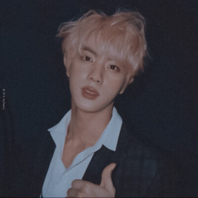 BTS
防弹少年团