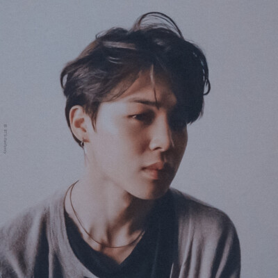 BTS
防弹少年团