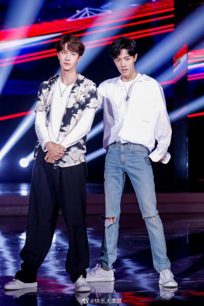 博君一肖 王一博 肖战 战山为王 连琑反应