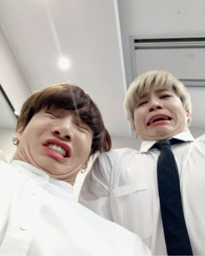 BTS
防弹少年团