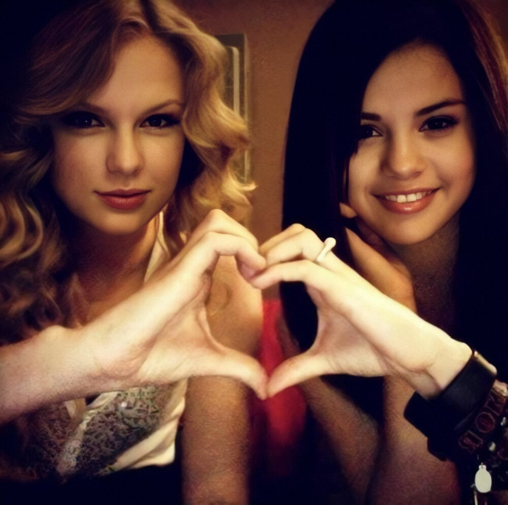 taylena❤️ Taylor Swift Selena Gomez cp 闺蜜 头像 壁纸