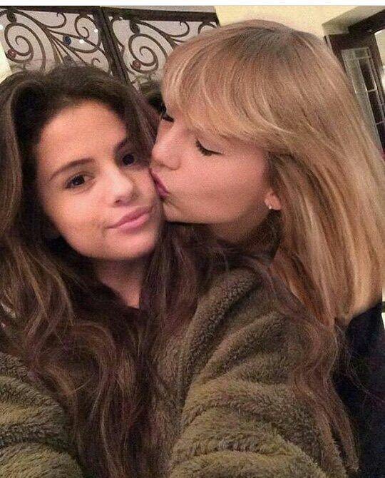 taylena❤️ Taylor Swift Selena Gomez cp 闺蜜 头像 壁纸