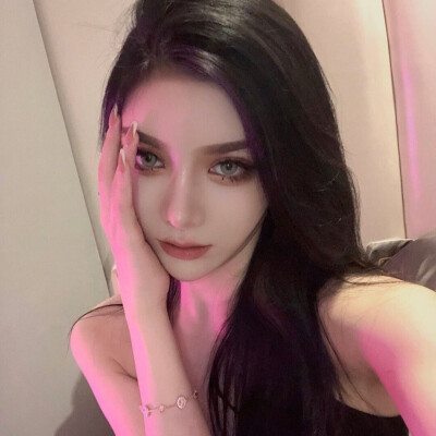 女头
诗梦瑶自截