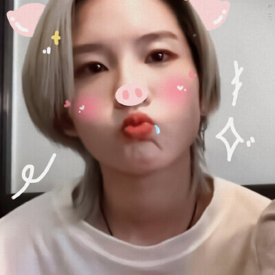 陆婕的韩国碎片
//陆柯燃