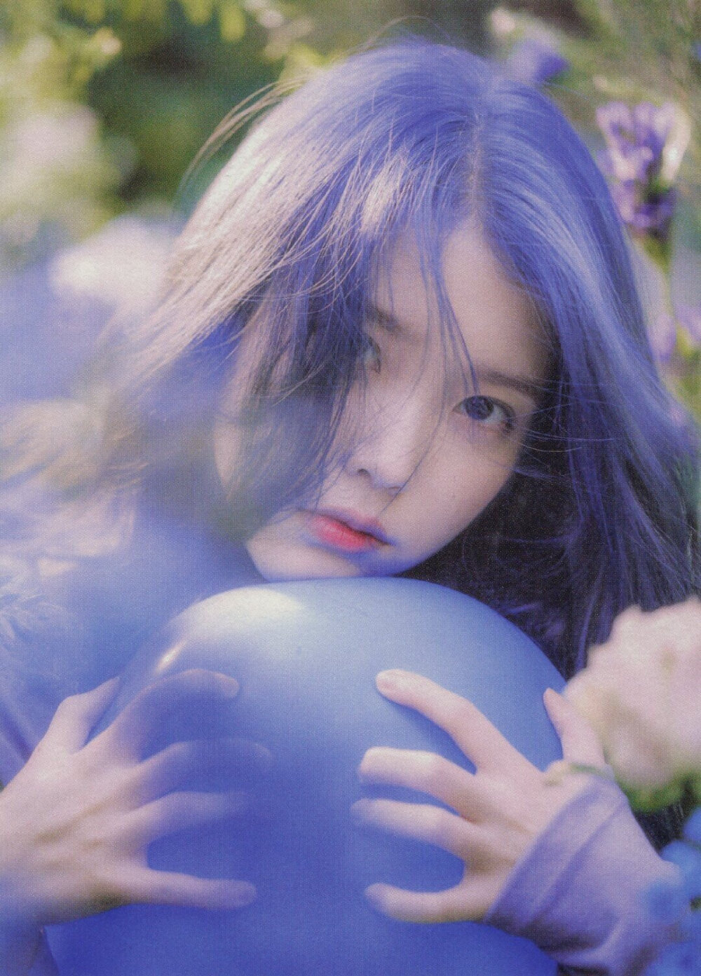 IU