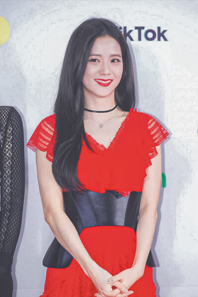 jisoo24