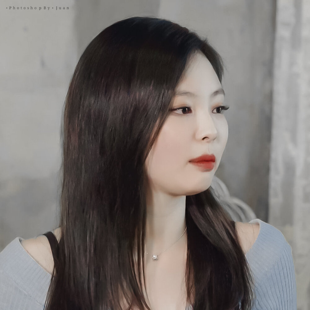 小猪珍妮 の (๑˃̵ᴗ˂̵) ​​​
BLACKPINK 金智妮Jennie头像
©缱桃卷