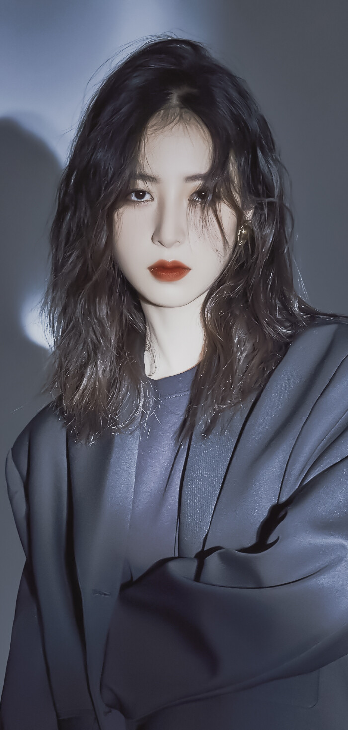 周雨彤手机壁纸自调