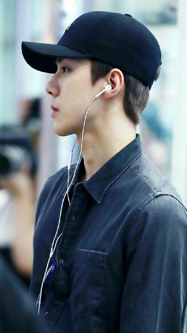 SEHUN私服