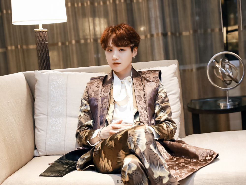 の
You can call me artist
You can call me idol
防弹少年团
二传标明D7qy