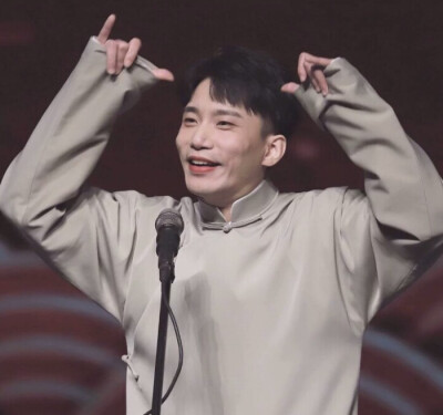 一入德云深似海