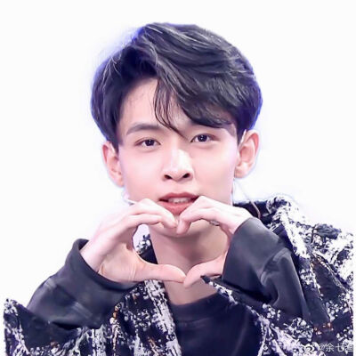 一入德云深似海