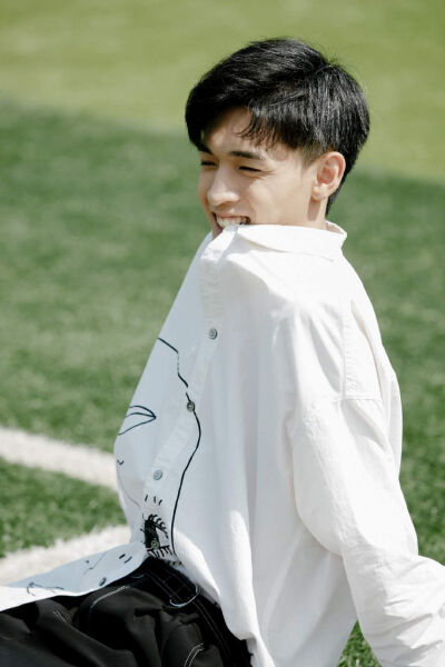 一入德云深似海