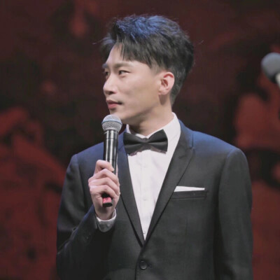 一入德云深似海