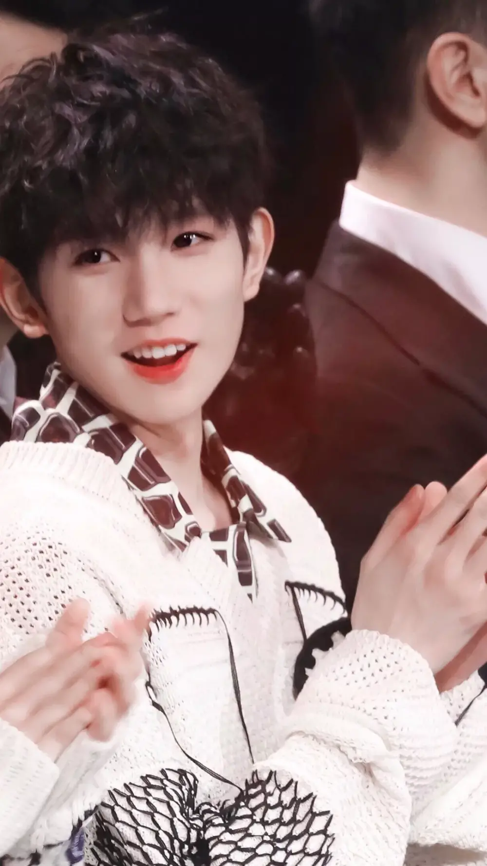 TFBOYS/王源/壁纸
TFBOYS七周年快乐