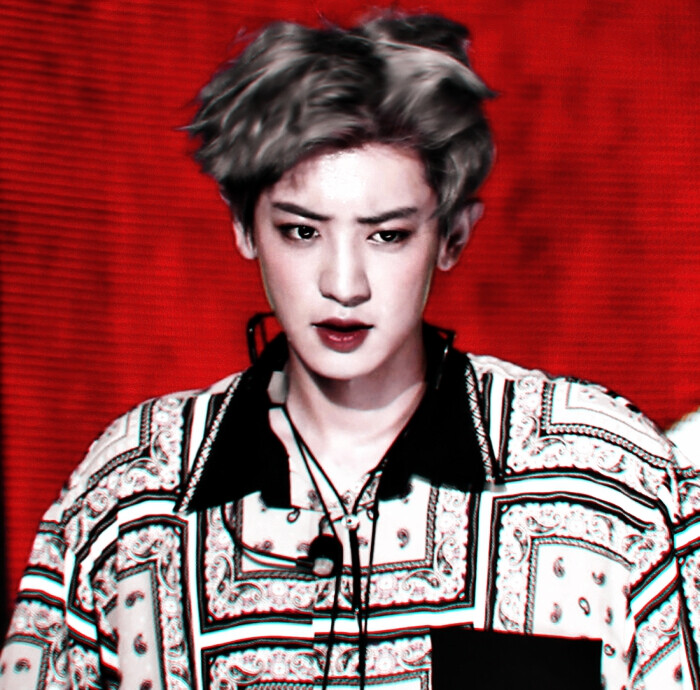 # 哥 哥 牛 奶 好 喝 吗
· Park Chanyeol
