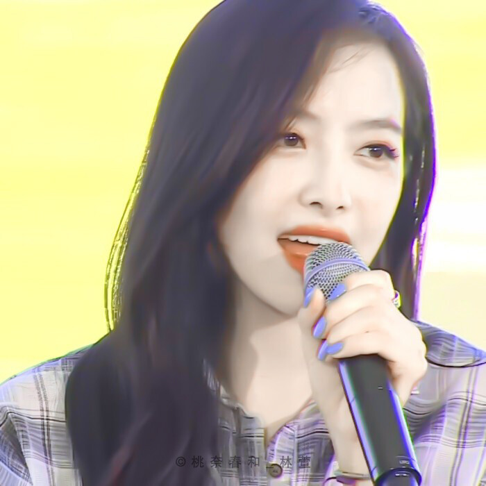 宋茜
原易怡 简介