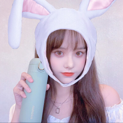 自调女头 二传注明ks池一奈
喜欢就点个关注吧