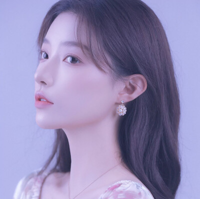 自调女头 二传注明ks池一奈
喜欢就点个关注吧