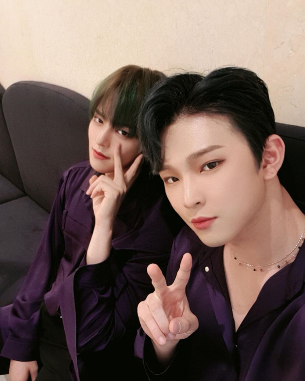 ONEUS
cr.official_oneus