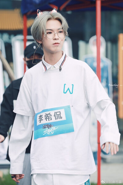 李希侃 | 小狐狸