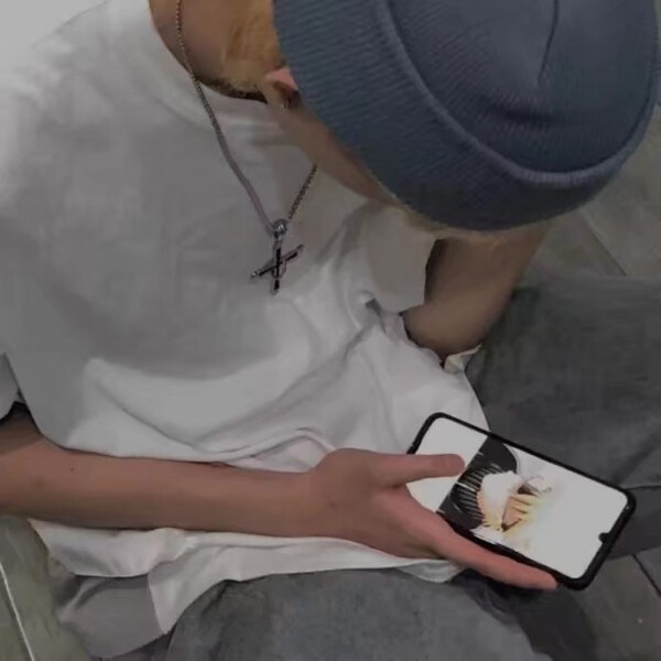 ins男头
