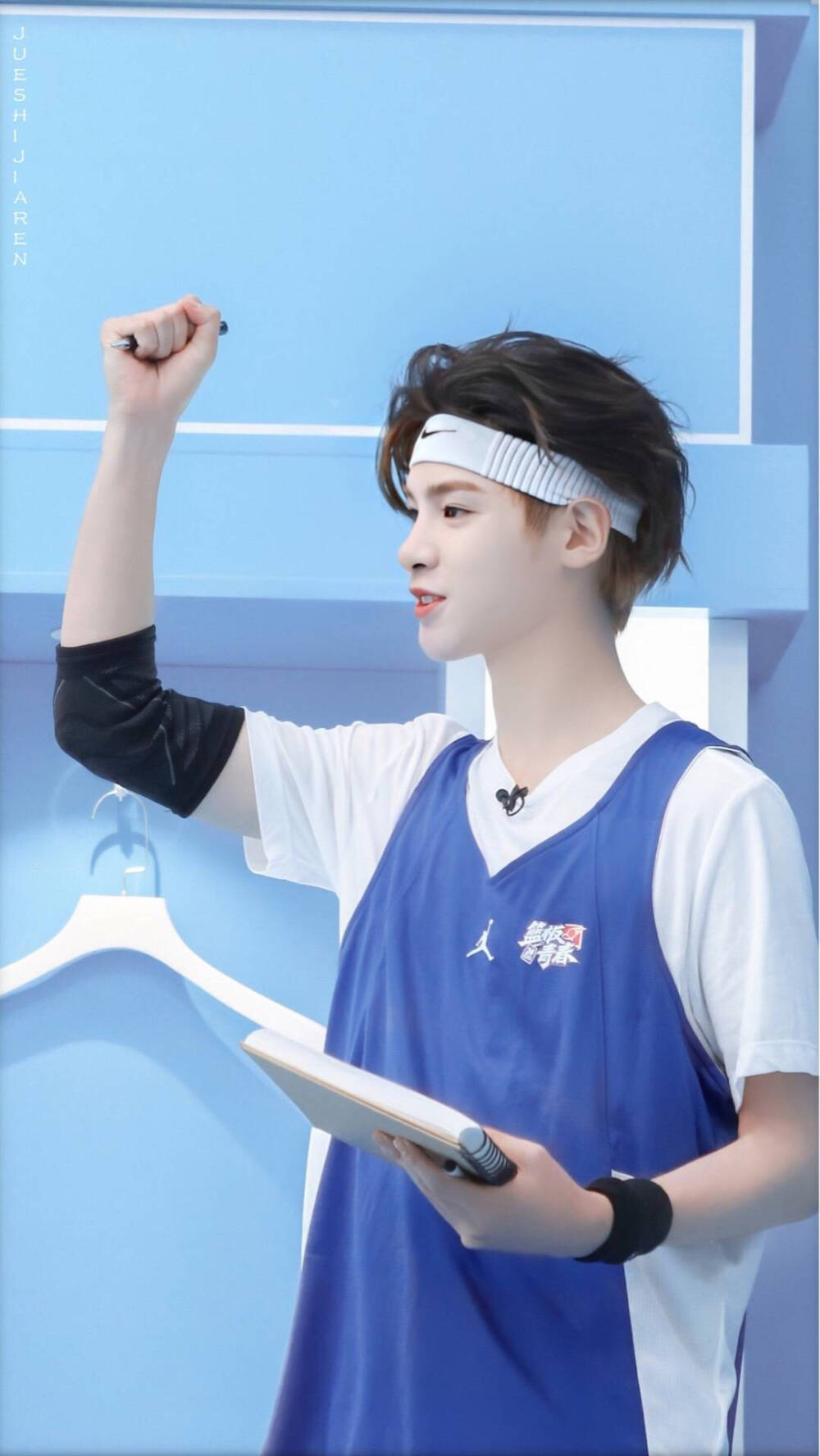 人间富贵贾富贵