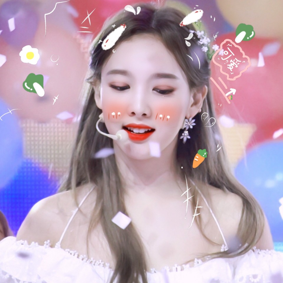 〈贴纸©扯扯裙边〉