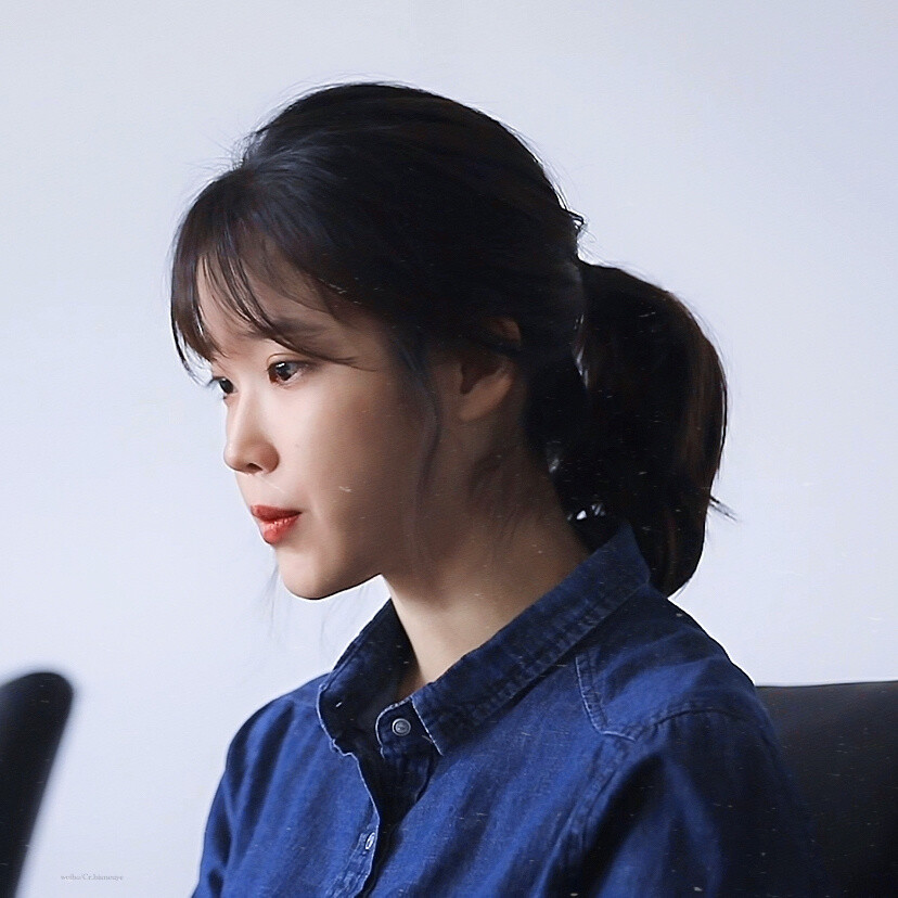 我的大叔/iu李知恩头像