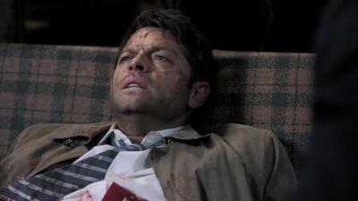 Supernatural截图第十二季12集
castiel 卡西迪奥
战损卡 战损cas