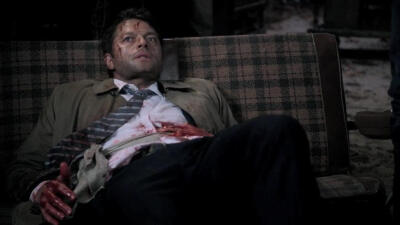 Supernatural截图第十二季12集
castiel 卡西迪奥
战损卡 战损cas