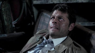 Supernatural截图第十二季12集
castiel 卡西迪奥
战损卡 战损cas